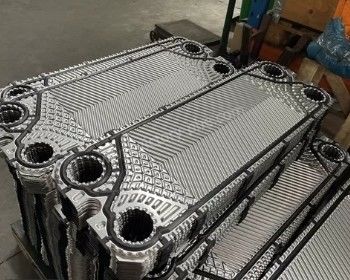 Industrieller Kupfer-Lautplattenwärmetauscher mit NBR-Dichtungsmaterial und Wärmeübertragungsfläche von 10-1000 m2
